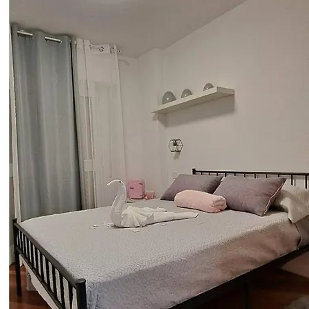 Con Salida Directa A Terraza Chill Out Quarto em Acomodações Particulares *